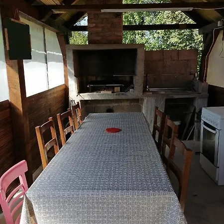 Anika Apartman